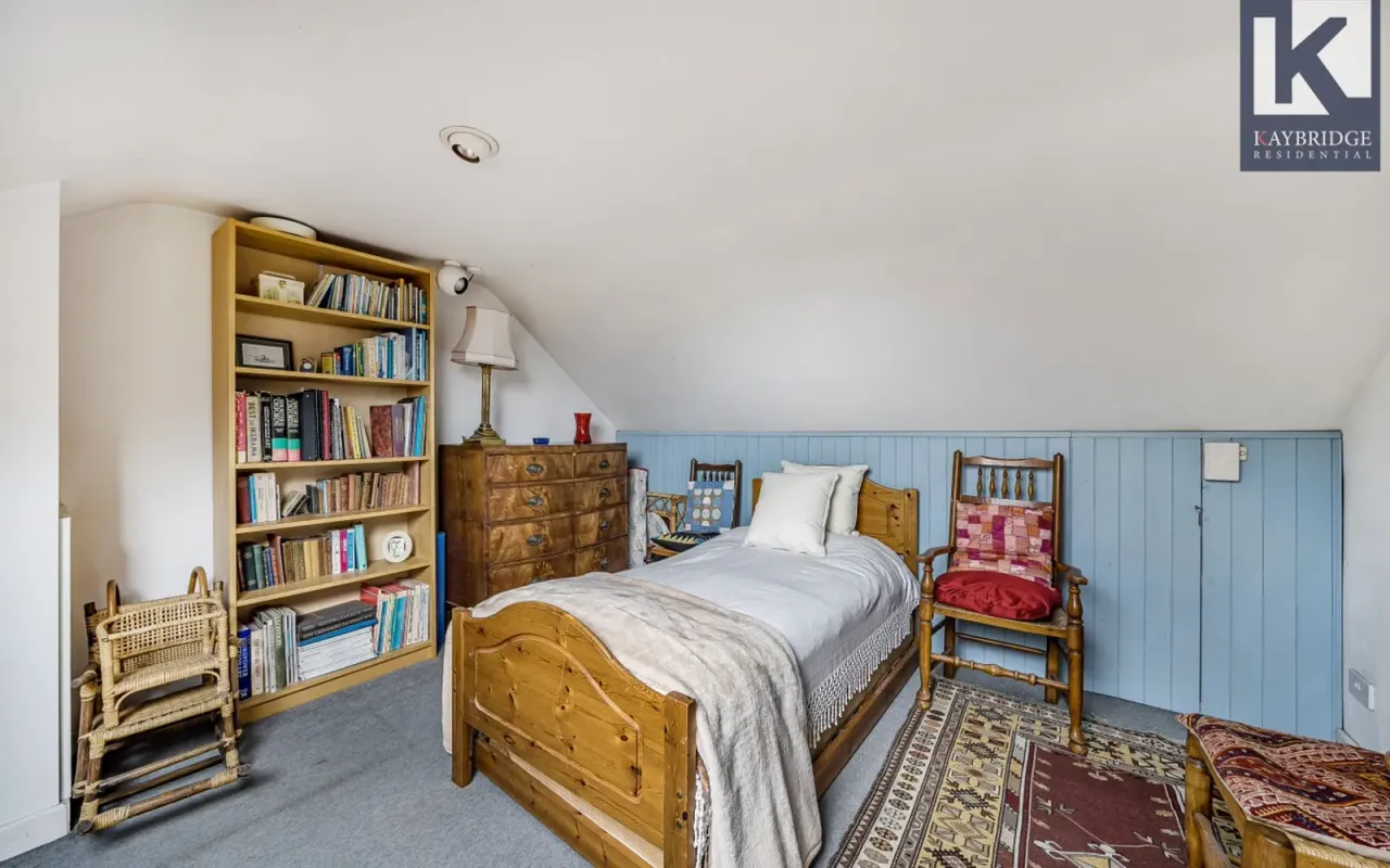 Elm Road, Epsom, KT17, photo 17