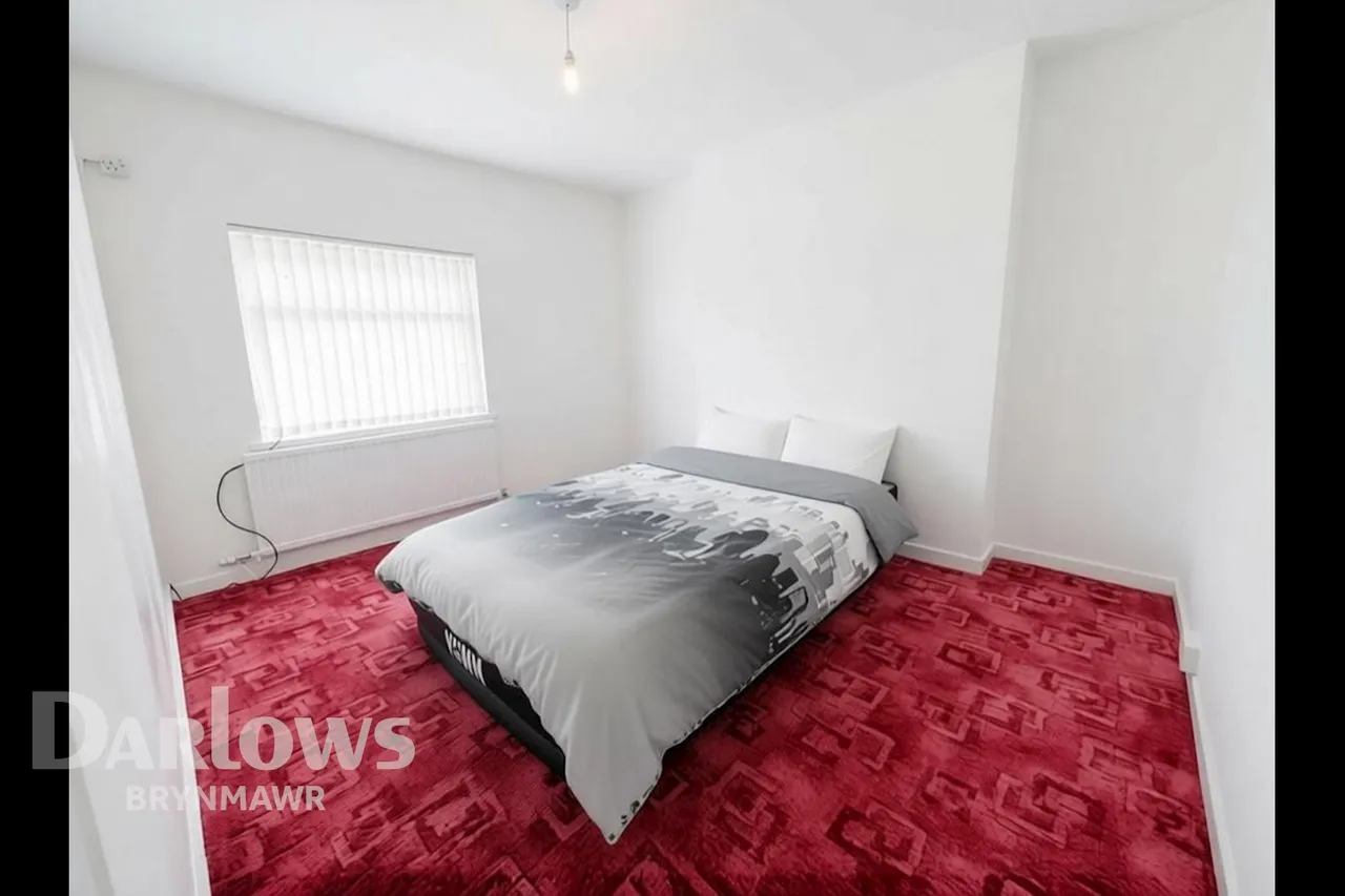 Cyril Place, Abertillery, photo 9