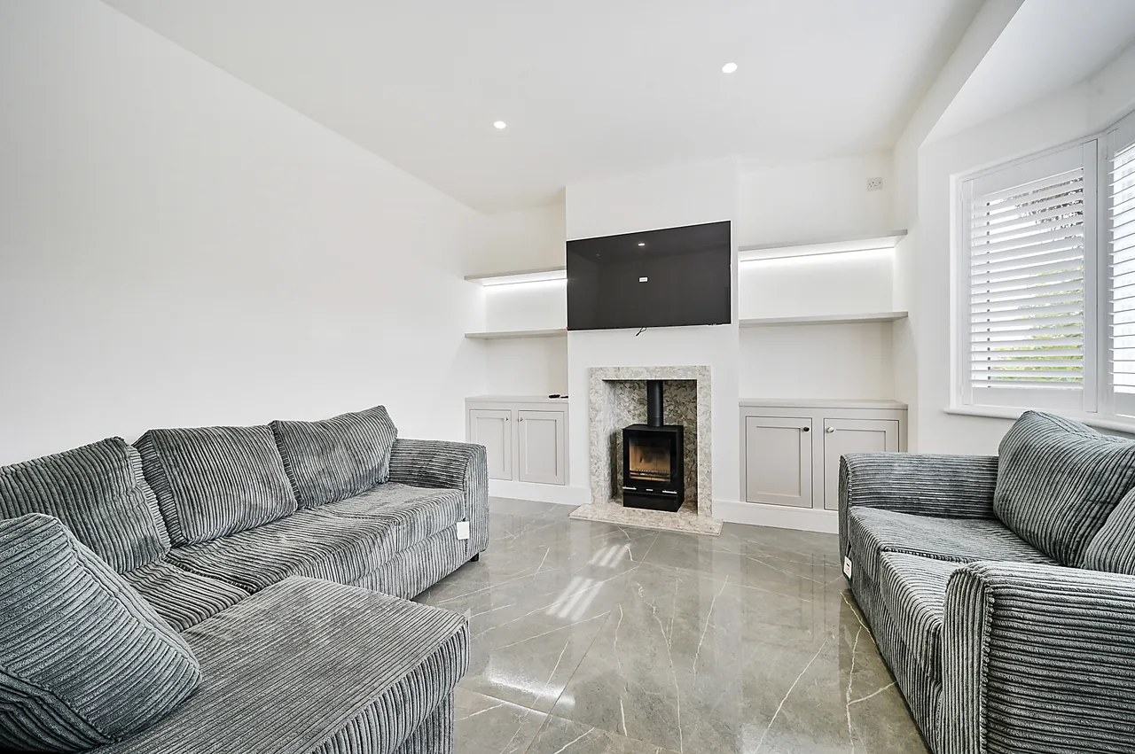 257 Raeburn Avenue, Surbiton, photo 8