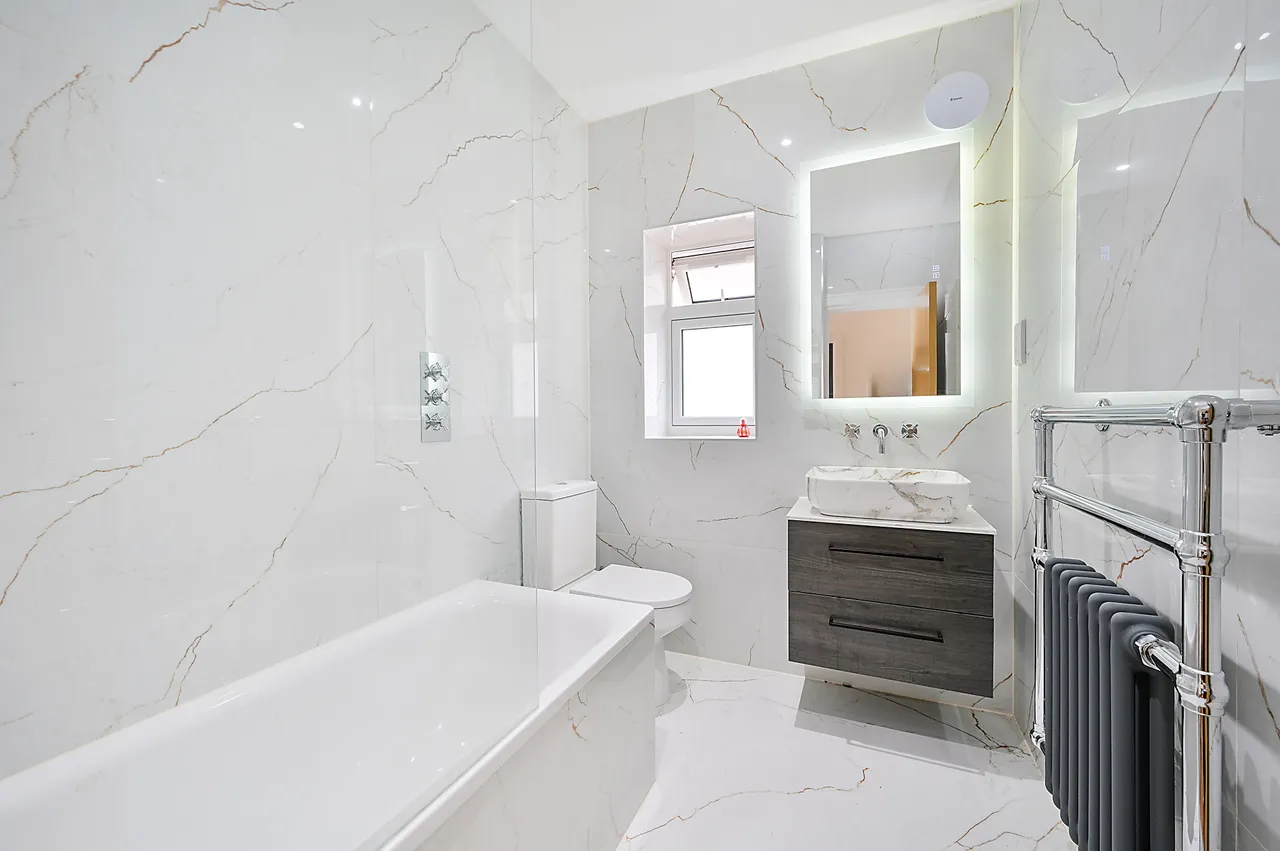 257 Raeburn Avenue, Surbiton, photo 12