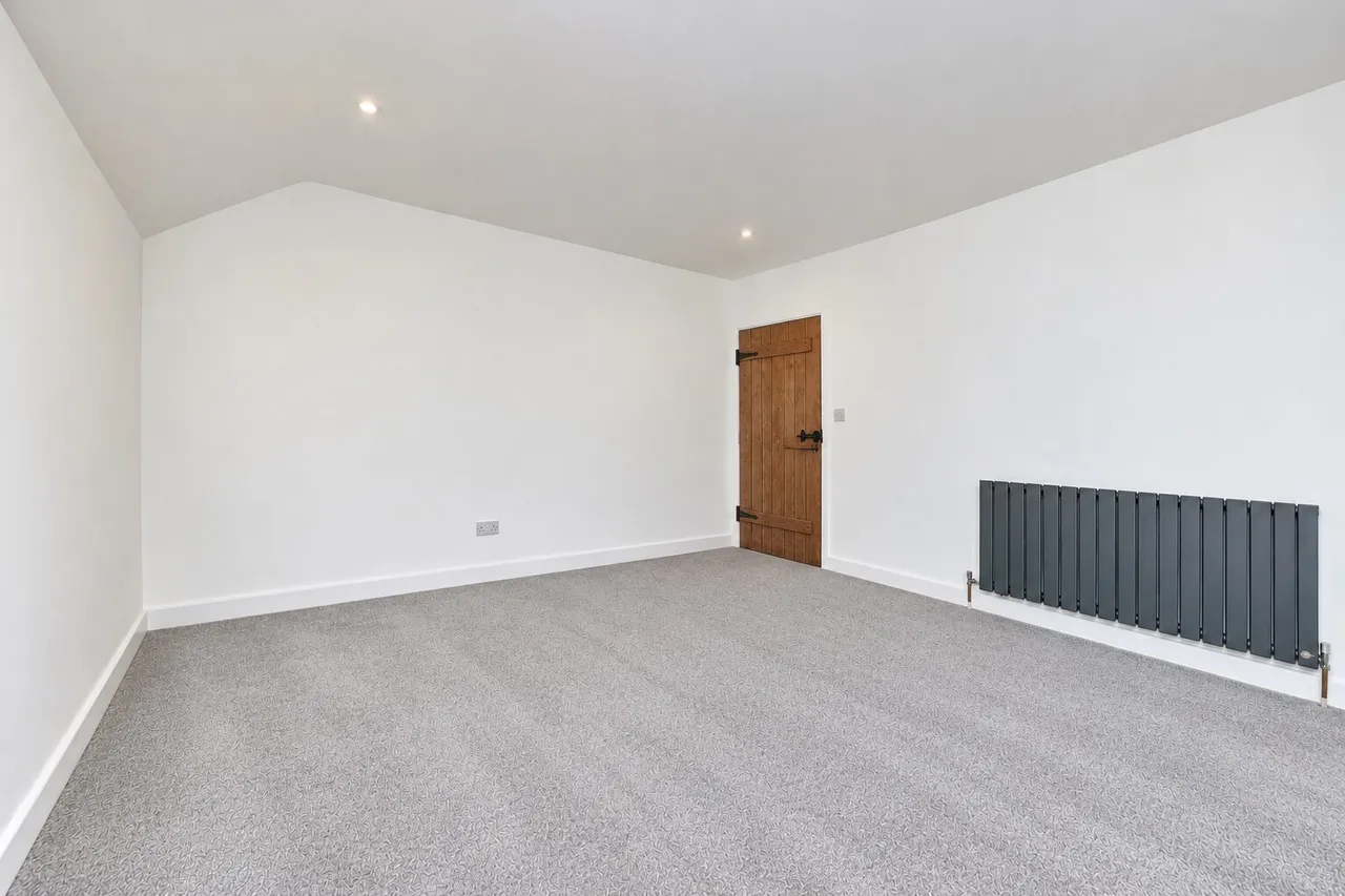 Avenue Road, Wymondham, NR18, photo 6