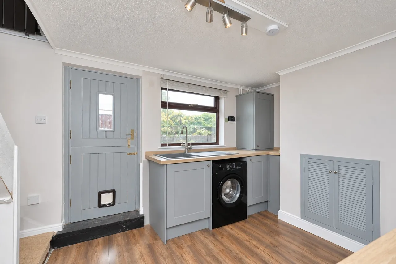 Avenue Road, Wymondham, NR18, photo 5