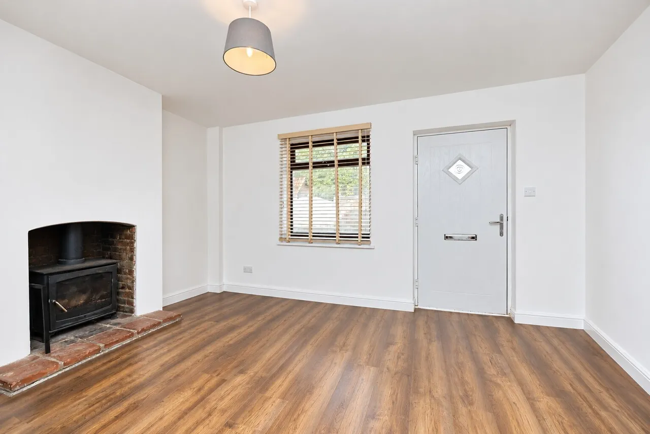 Avenue Road, Wymondham, NR18, photo 3