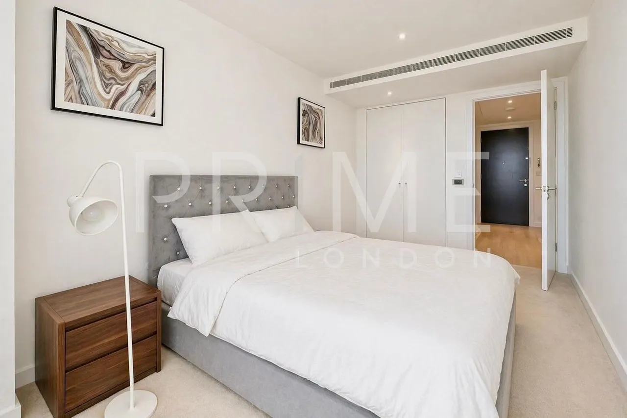 Wandsworth Road, Nine Elms, SW8, photo 8