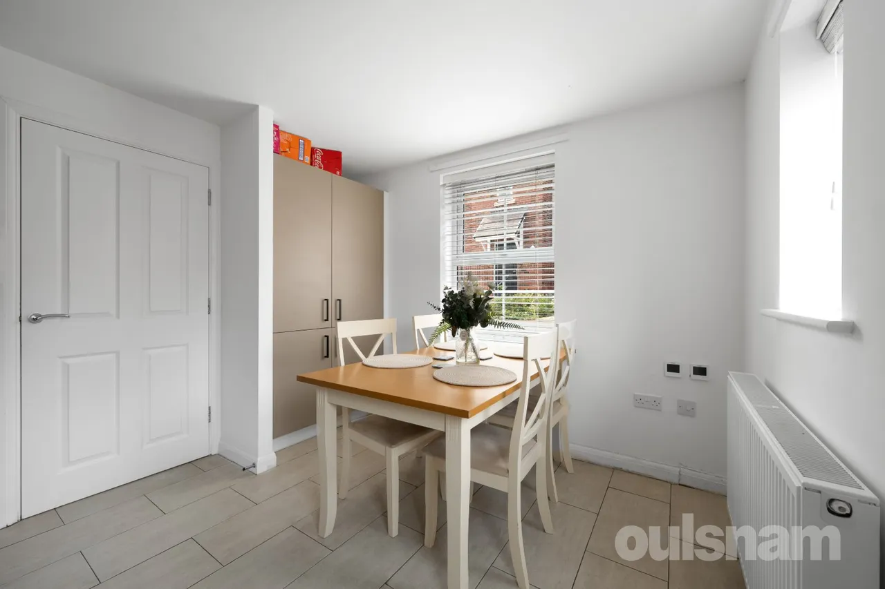 Oakdale Close, Redditch, Worcestershire, B98 7UW, photo 6