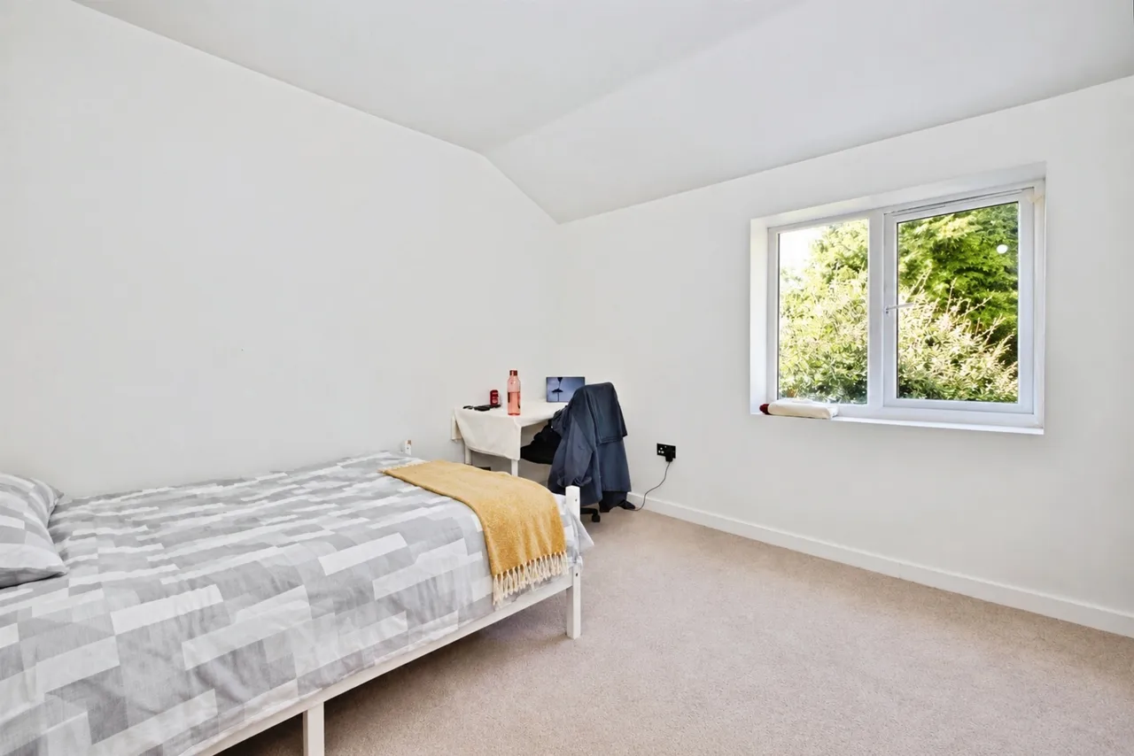 Eastland Road, Yeovil, BA21, photo 11