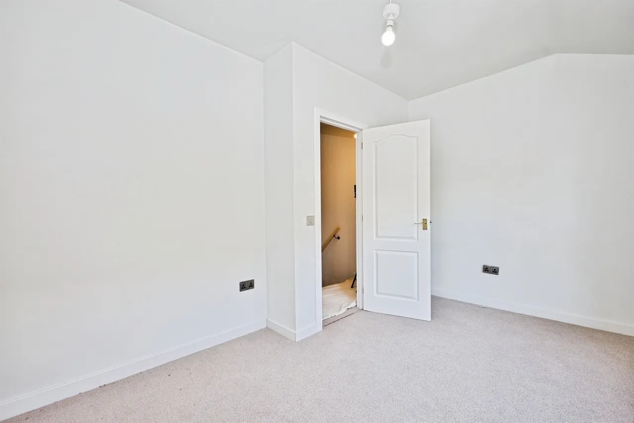 Eastland Road, Yeovil, BA21, photo 9