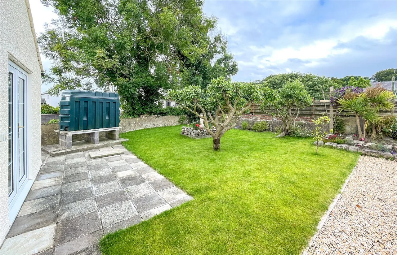 Bryngwran, Holyhead, photo 6