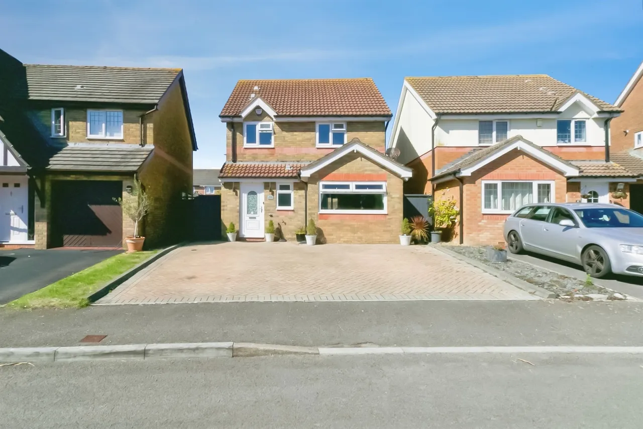 3 bed house for sale, Mayflower Way, Barry, CF62