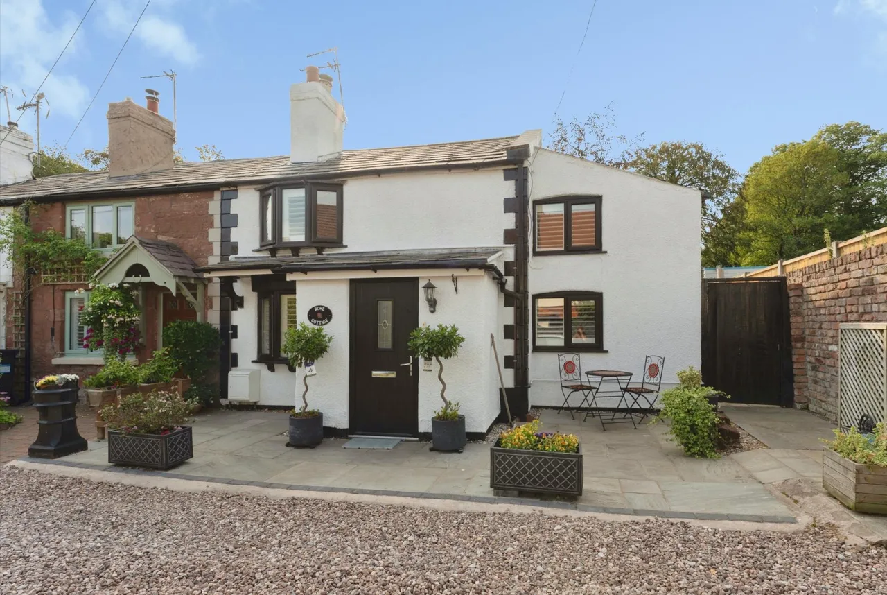 2 bed house for sale, Stanley Lane, Eastham Village, CH62