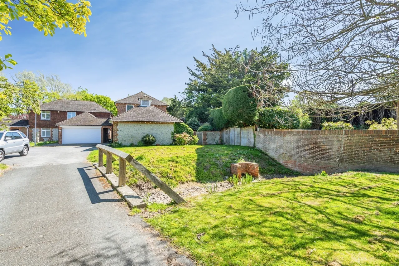 4 bed house for sale — Old Place, Bognor Regis