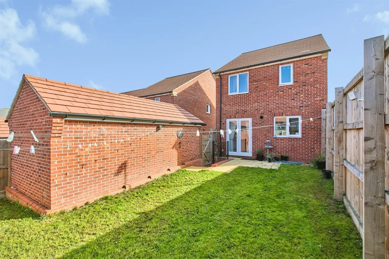 Pipistrelle Place, Littleover, DE23, photo 8