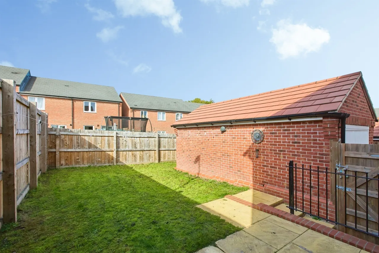 Pipistrelle Place, Littleover, DE23, photo 15