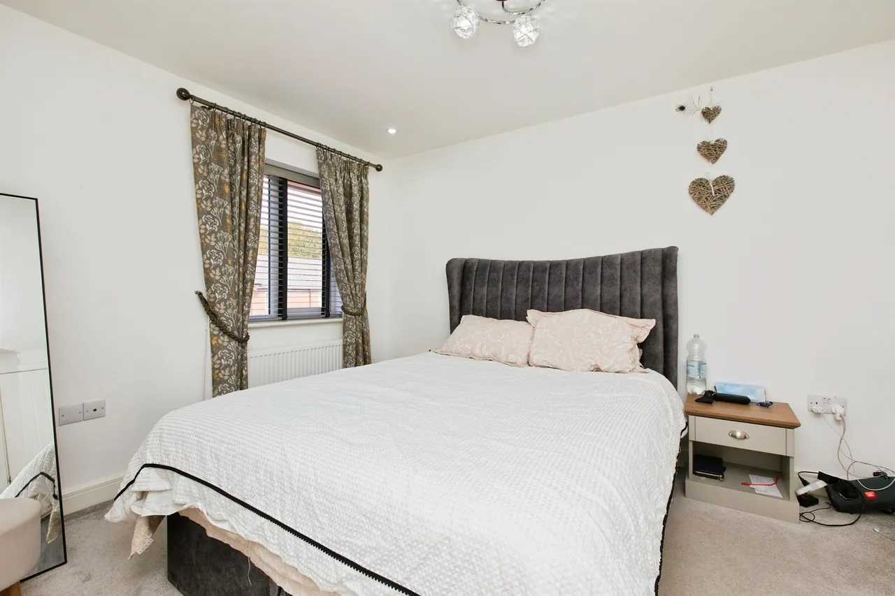 Pipistrelle Place, Littleover, DE23, photo 9