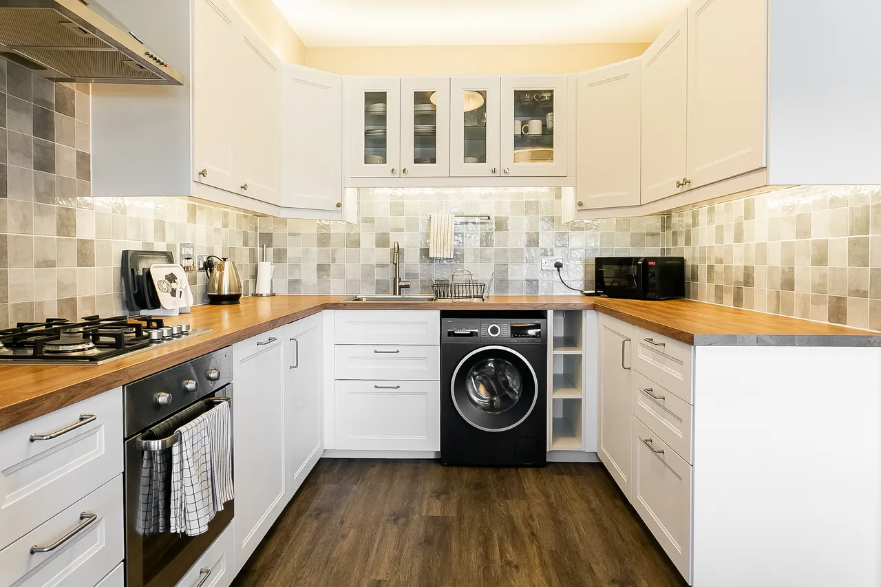 New Mart Place, Edinburgh, EH14, photo 9