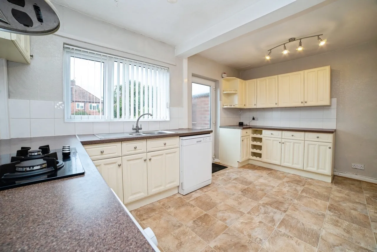 Wighay Road, Hucknall, Nottingham, Nottinghamshire, NG15, photo 6