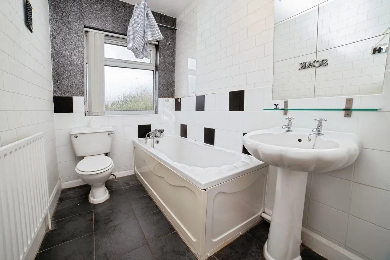 Wighay Road, Hucknall, Nottingham, Nottinghamshire, NG15, photo 9