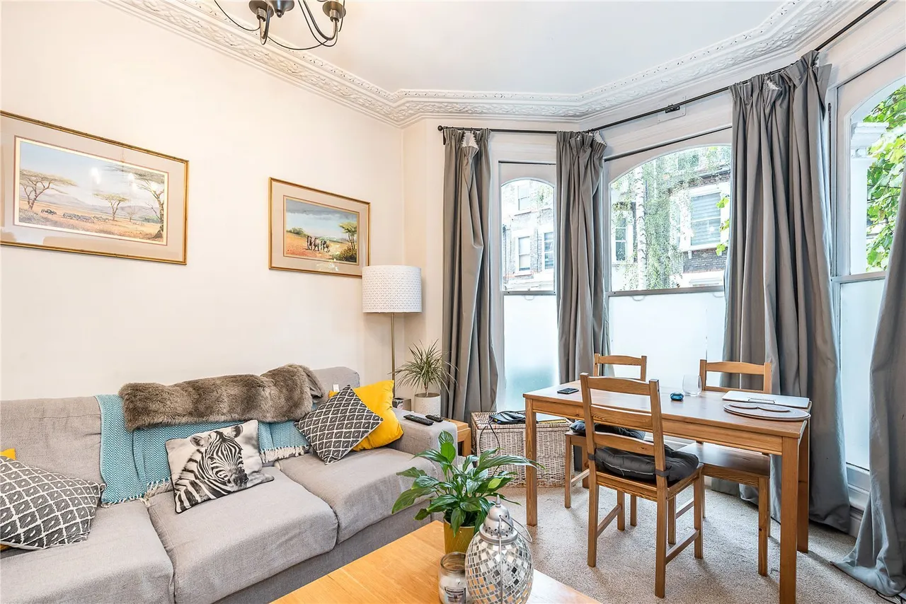 St. Luke's Avenue, London, SW4, photo 9