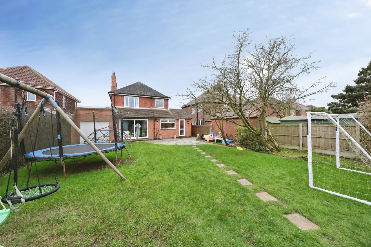 Thoresby Avenue, Nottingham, NG17, photo 14
