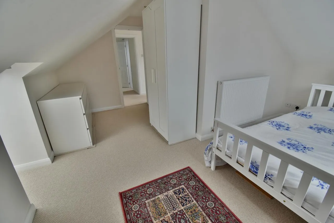 Church Road, BH22, photo 18