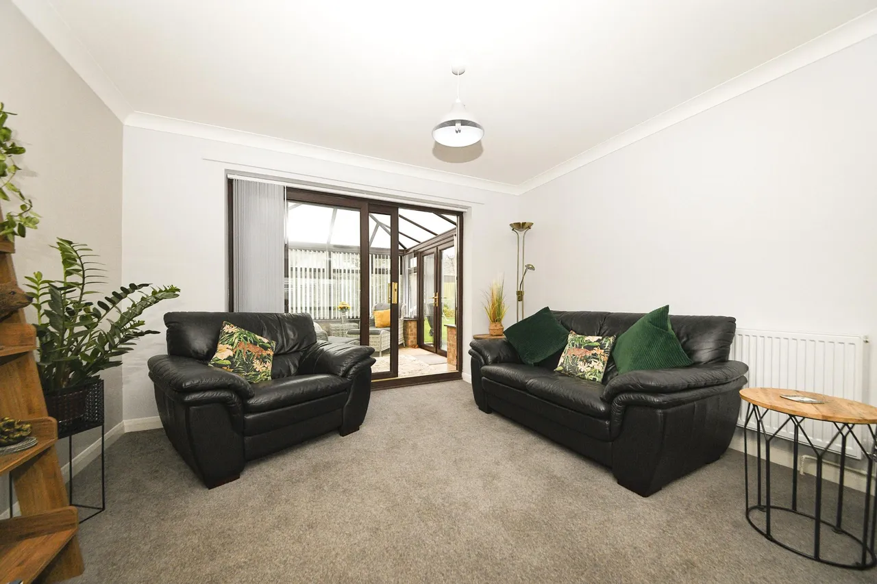 Oxborough Drive, South Wootton, King's Lynn, PE30, photo 8