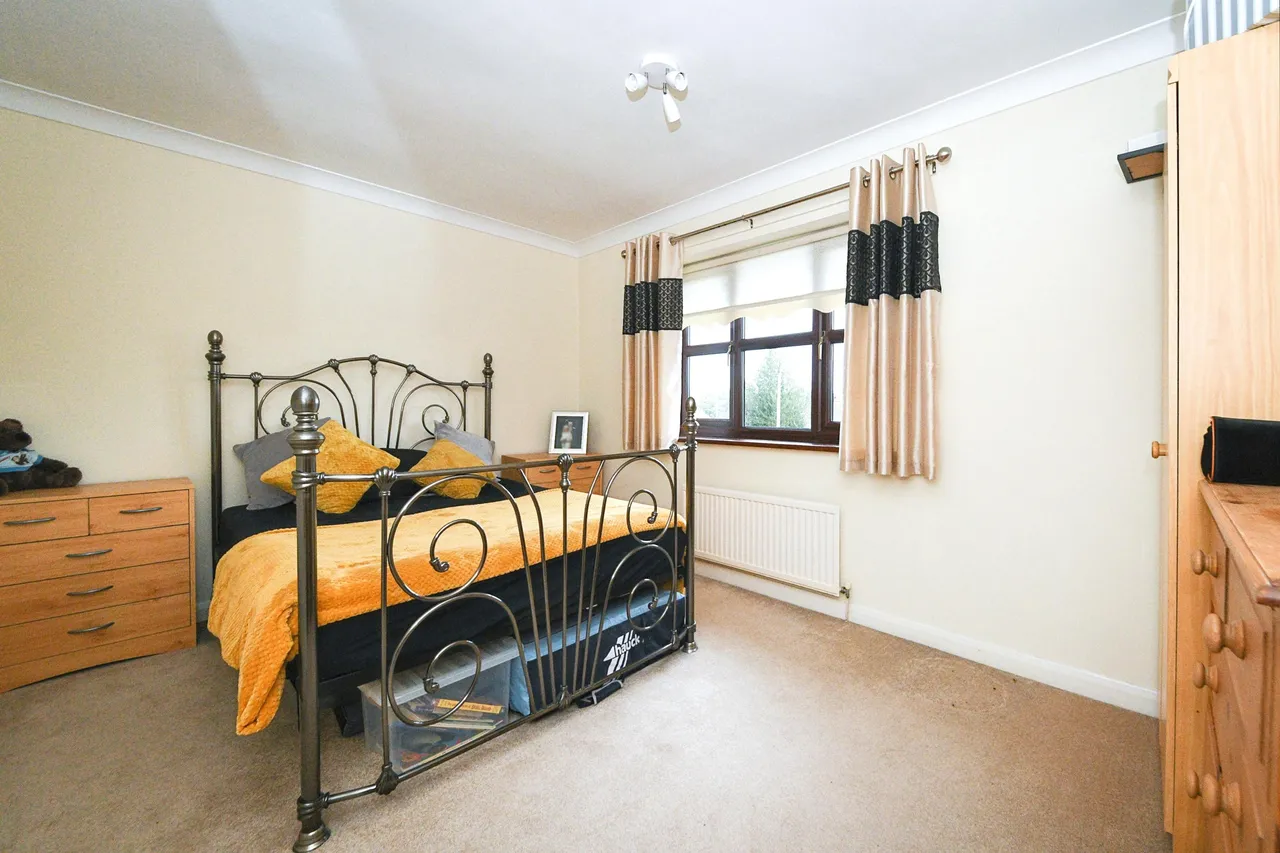 Oxborough Drive, South Wootton, King's Lynn, PE30, photo 11