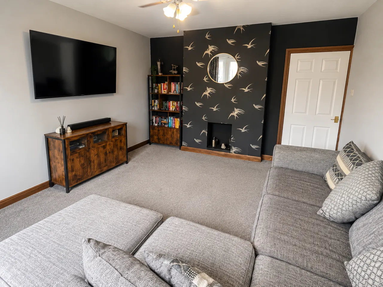 2 bed flat for sale, Oldham Drive, Bredbury, SK6