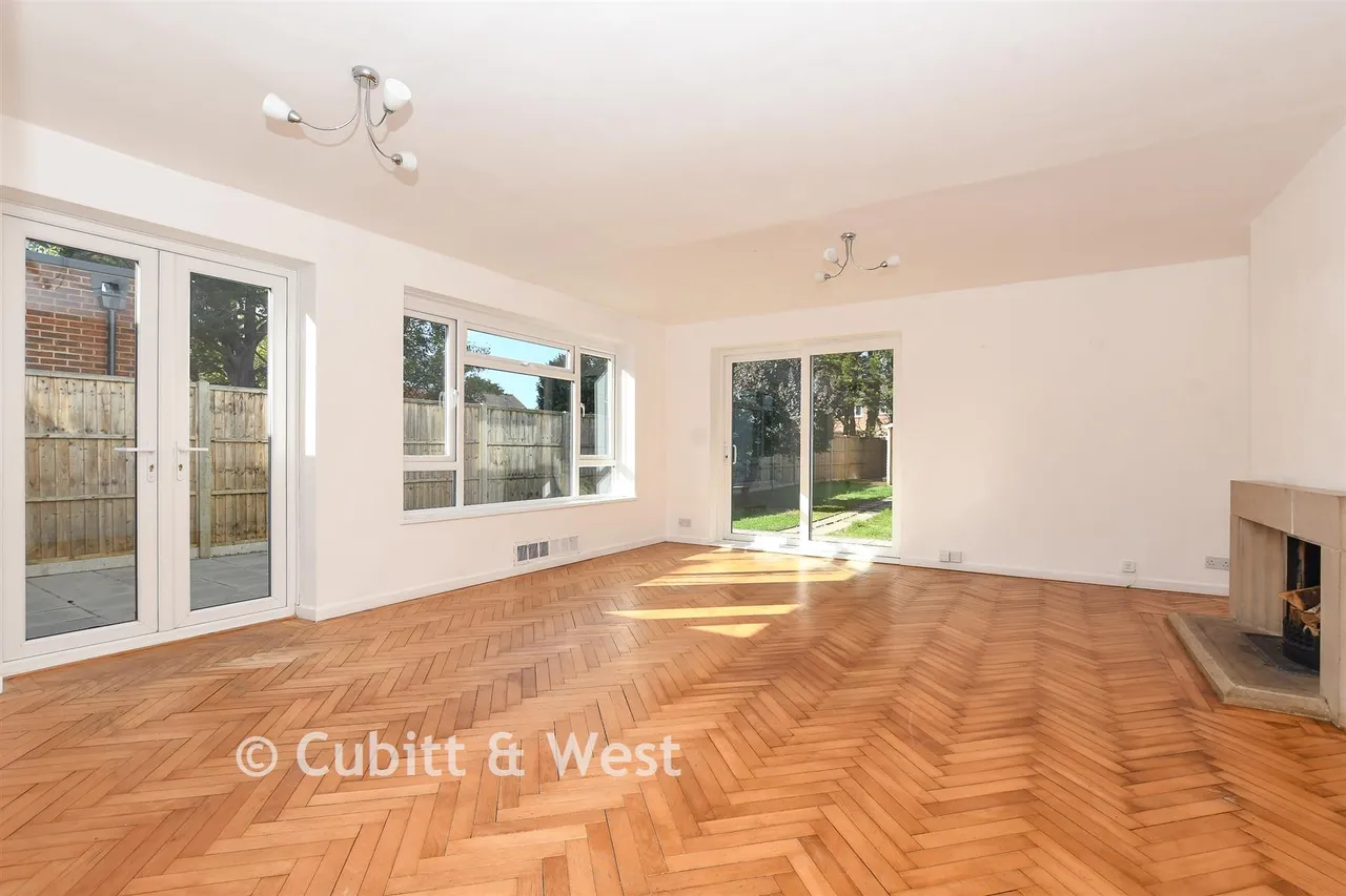 Vicarage Lane, Horley, RH6, photo 6