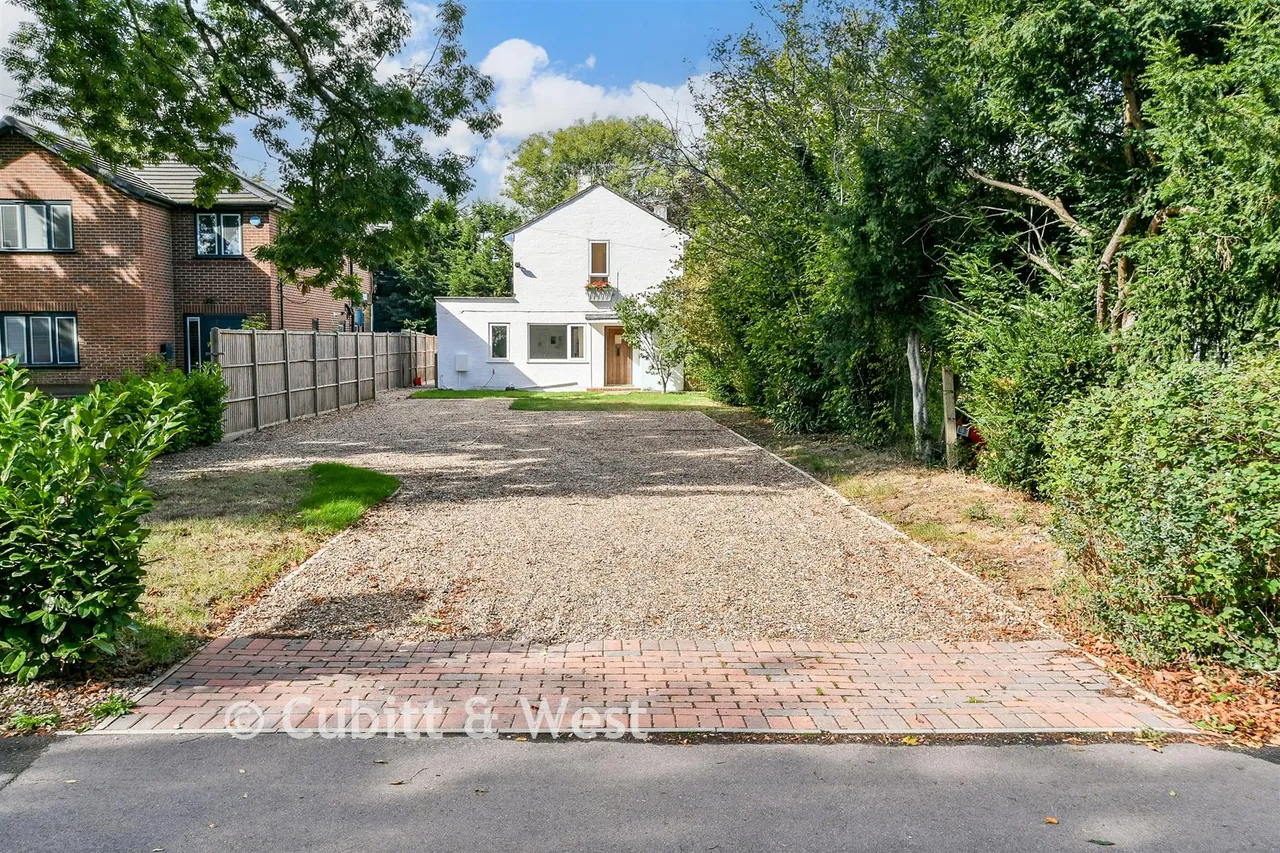 Vicarage Lane, Horley, RH6, photo 13