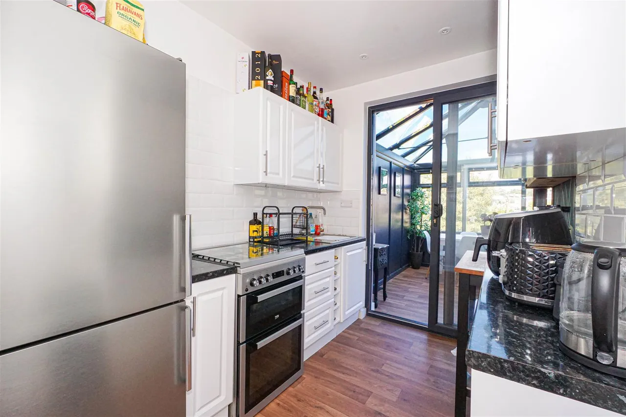 Oakfield Road, Hastings, photo 14