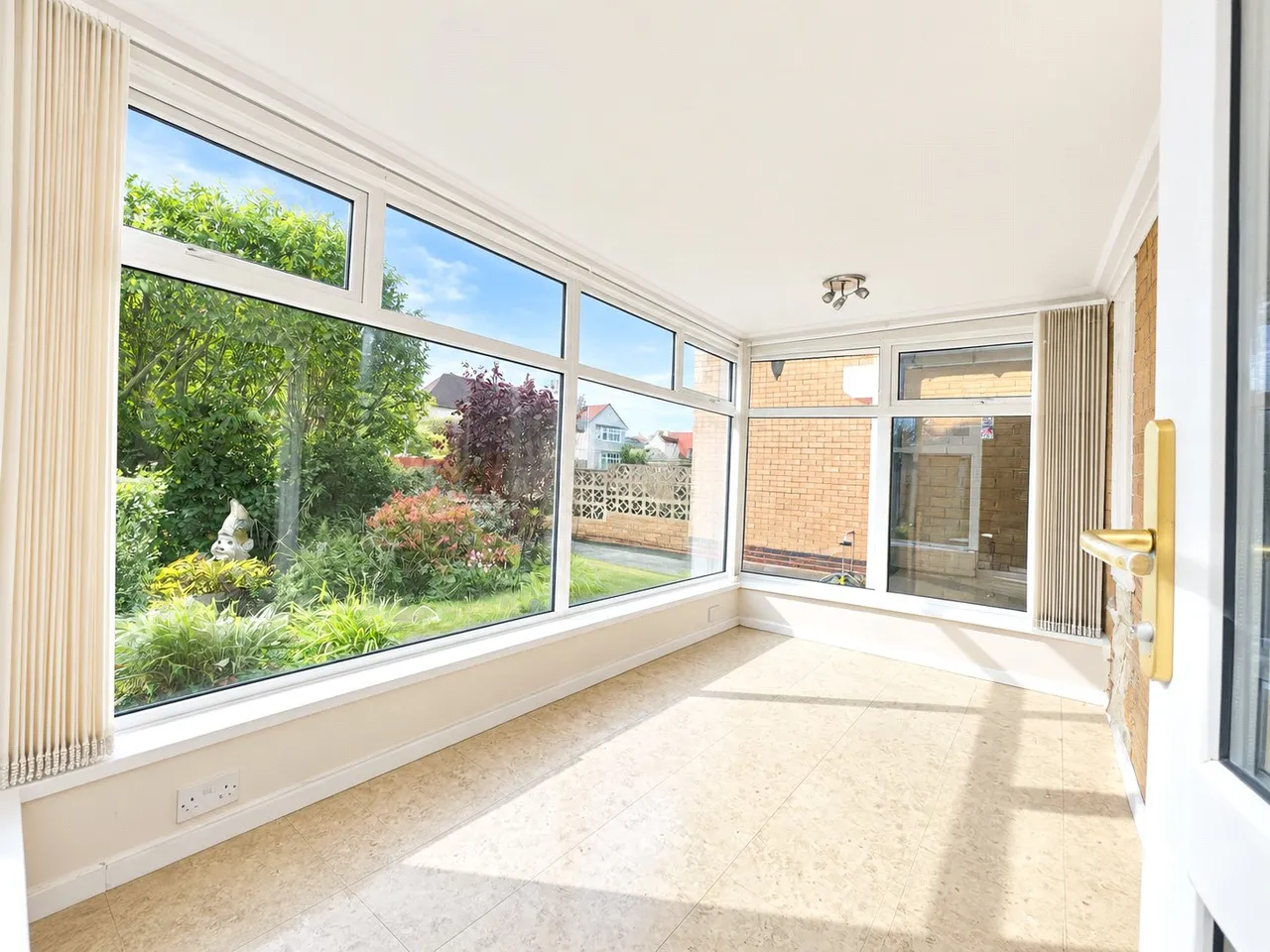 The Goose Green, Wirral, CH47, photo 3