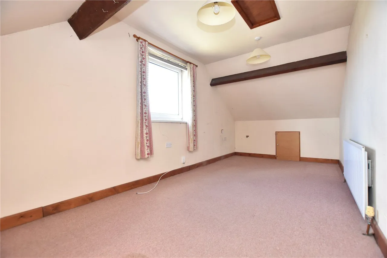 Highfield Gardens, Gildersome, LS27, photo 23