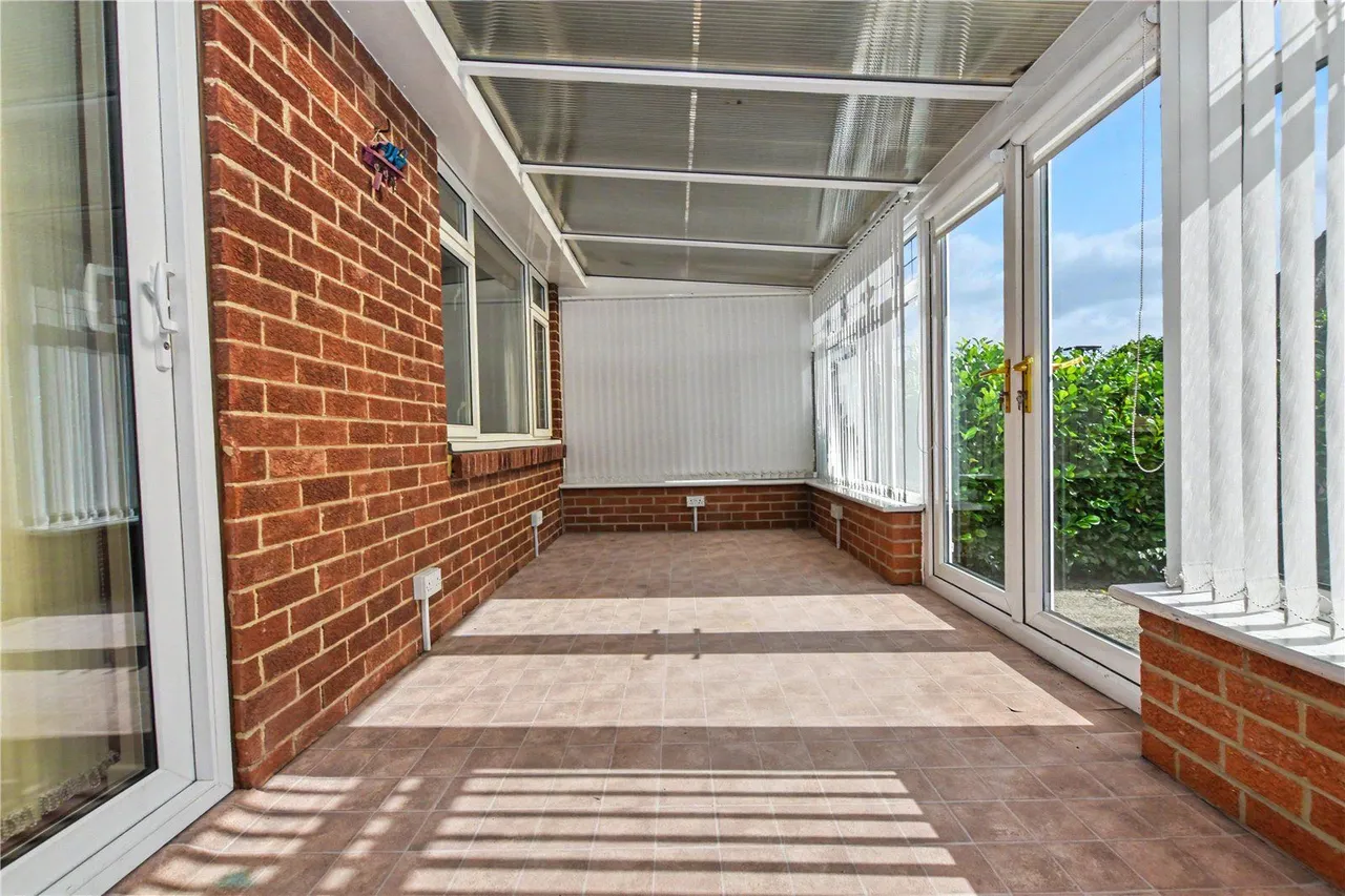 Highfield Gardens, Gildersome, LS27, photo 18