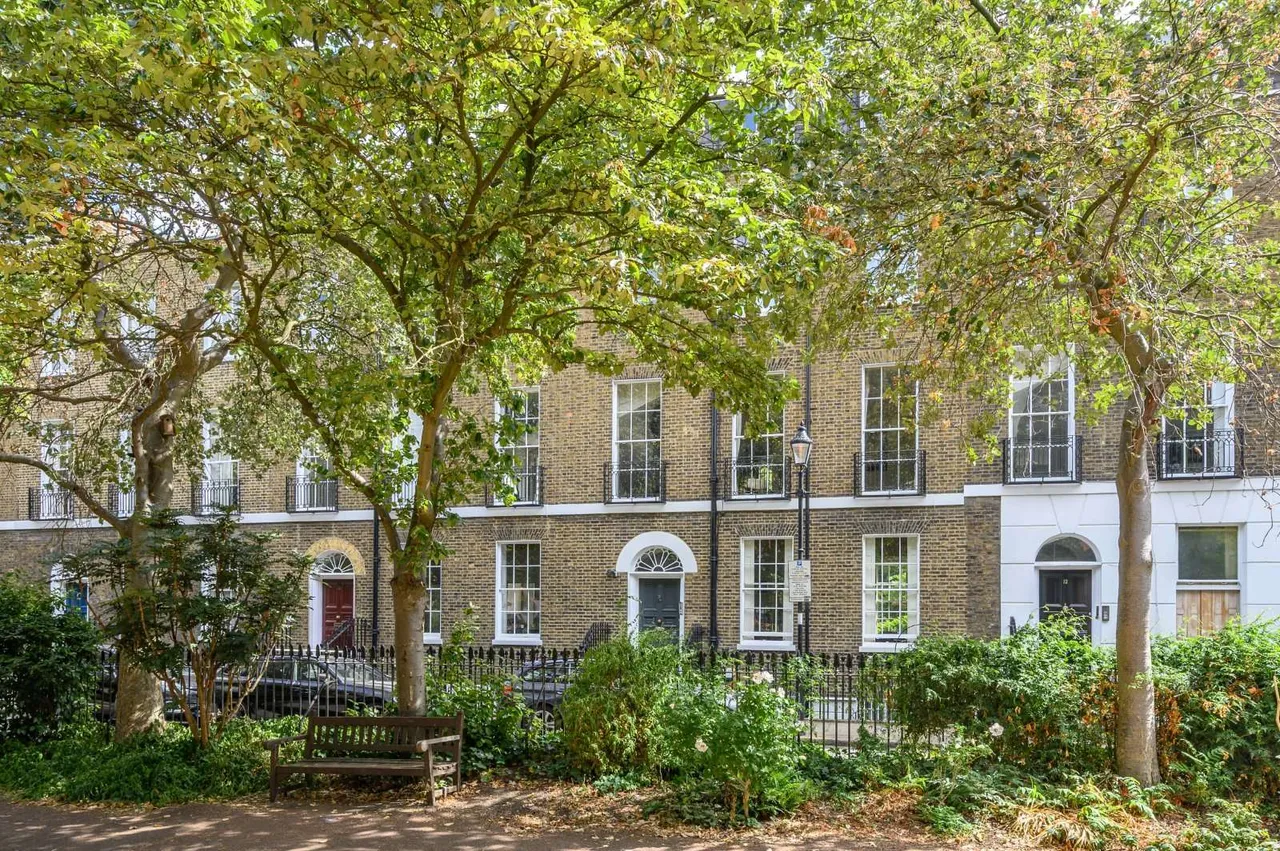 Compton Terrace, London, N1 2UN, photo 2
