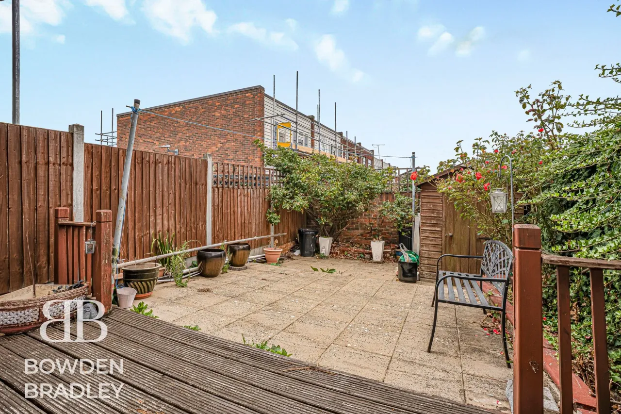 Covert Road, photo 34