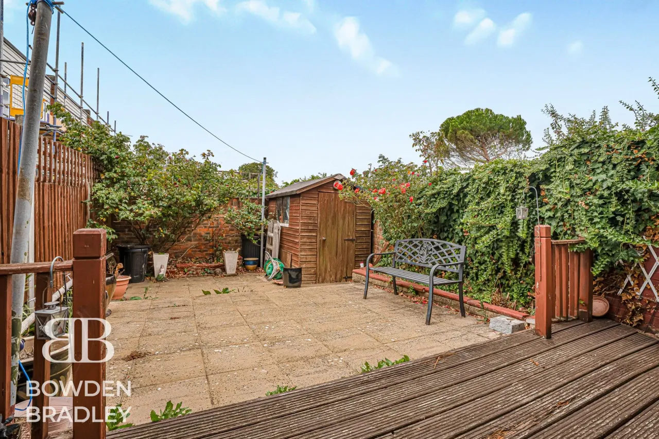 Covert Road, photo 35