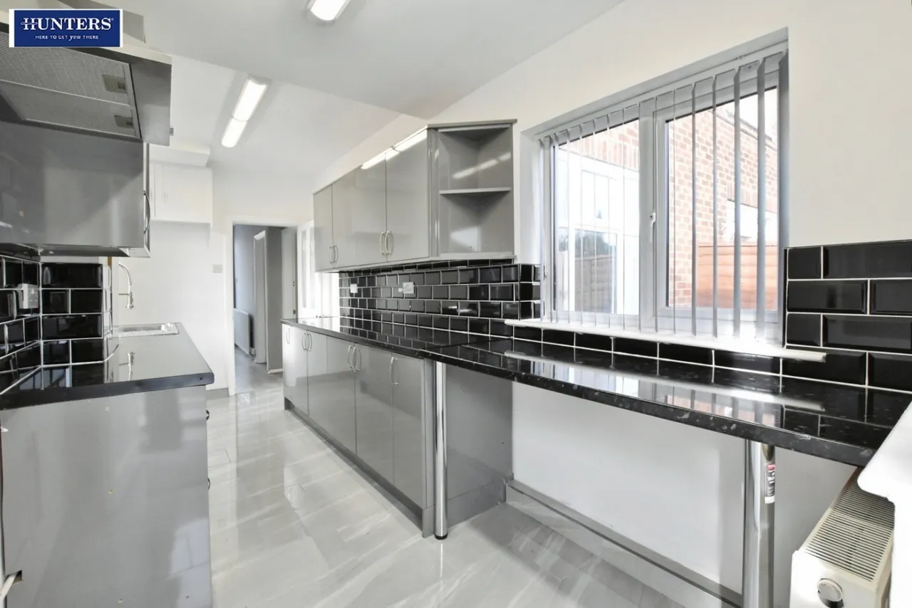 Newland Drive, Scunthorpe, photo 9