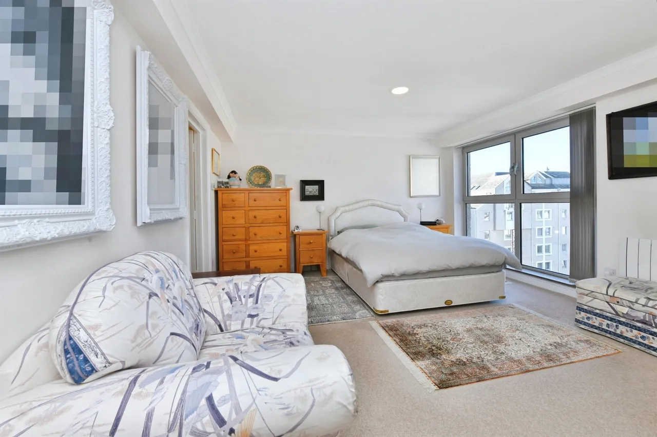 Mariners Court, Plymouth, PL4, photo 7