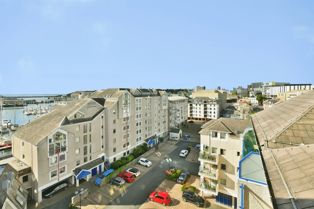 Mariners Court, Plymouth, PL4, photo 15