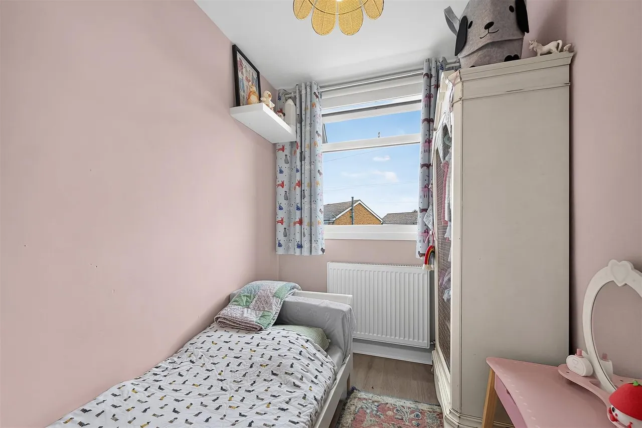 Amberwood Drive Baguley, Manchester M23 9NZ, photo 23