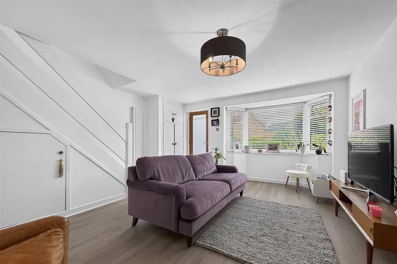 Amberwood Drive Baguley, Manchester M23 9NZ, photo 9