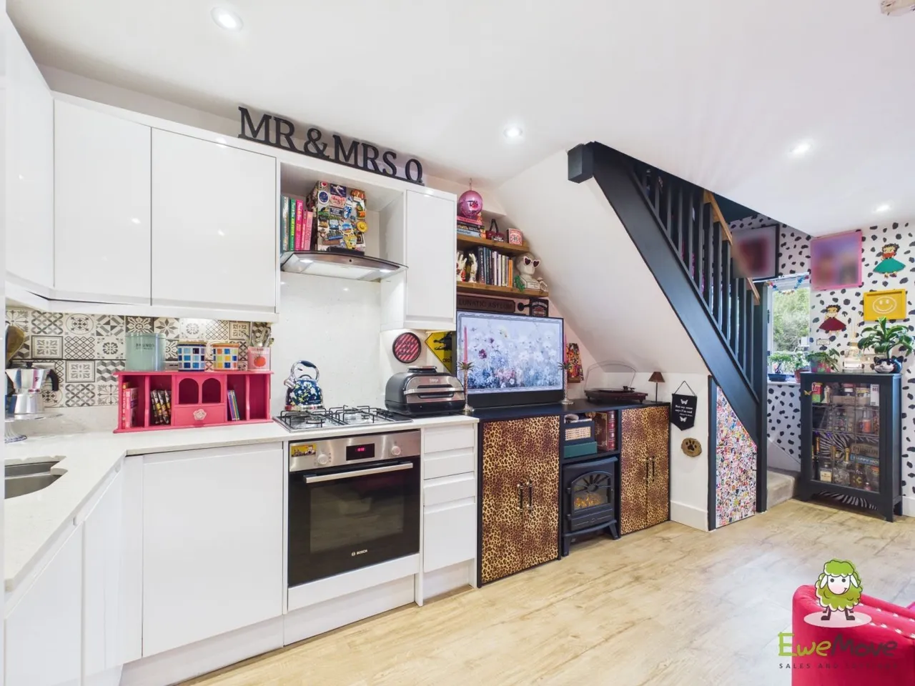 Minchens Lane, Bramley, RG26, photo 9