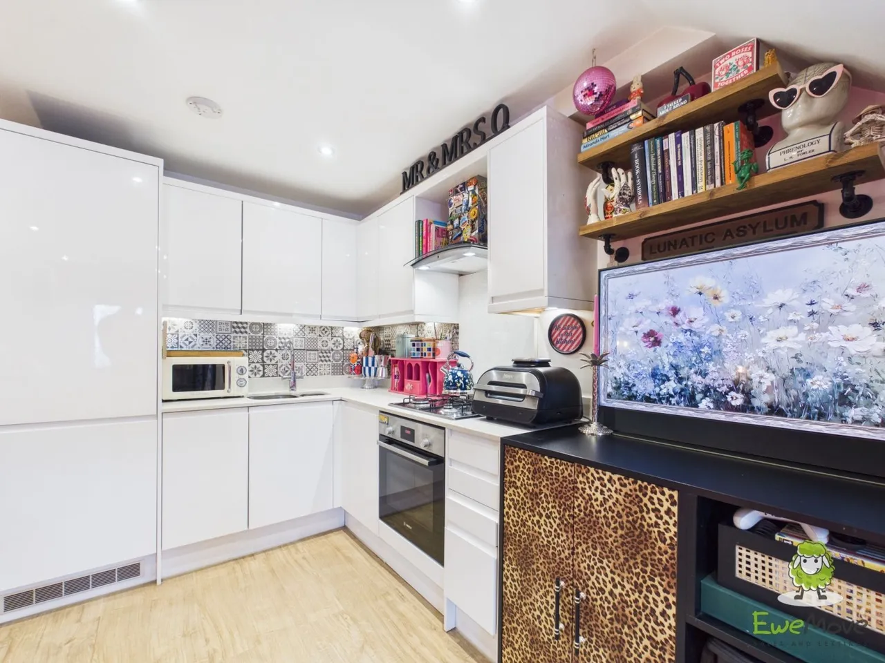 Minchens Lane, Bramley, RG26, photo 7