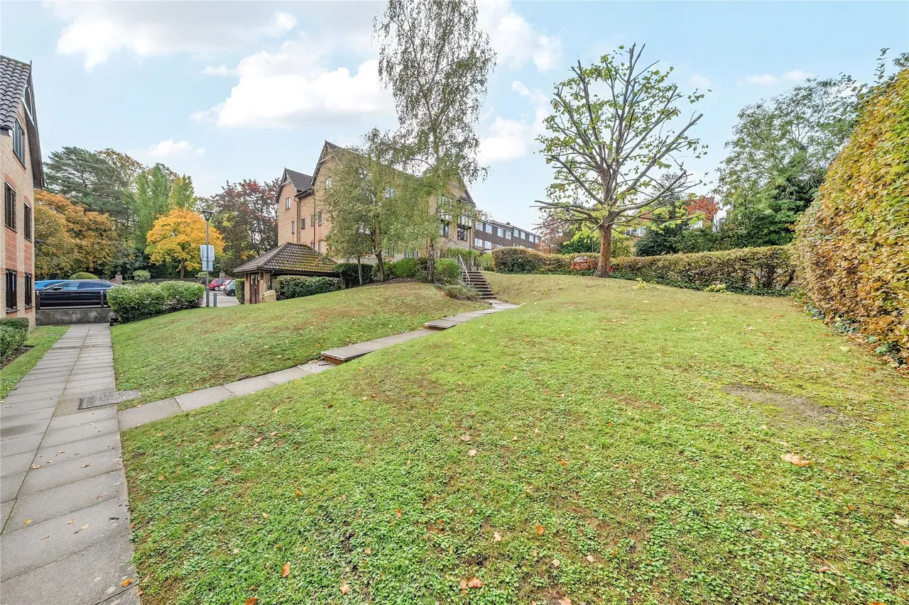 Durham Avenue, Bromley, BR2, photo 5