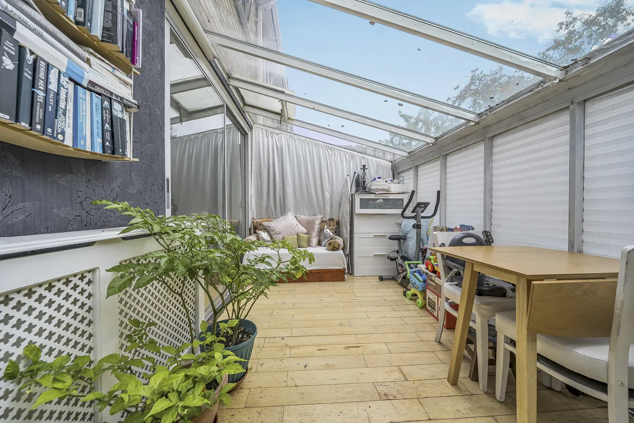 Brownspring Drive, London, SE9, photo 15