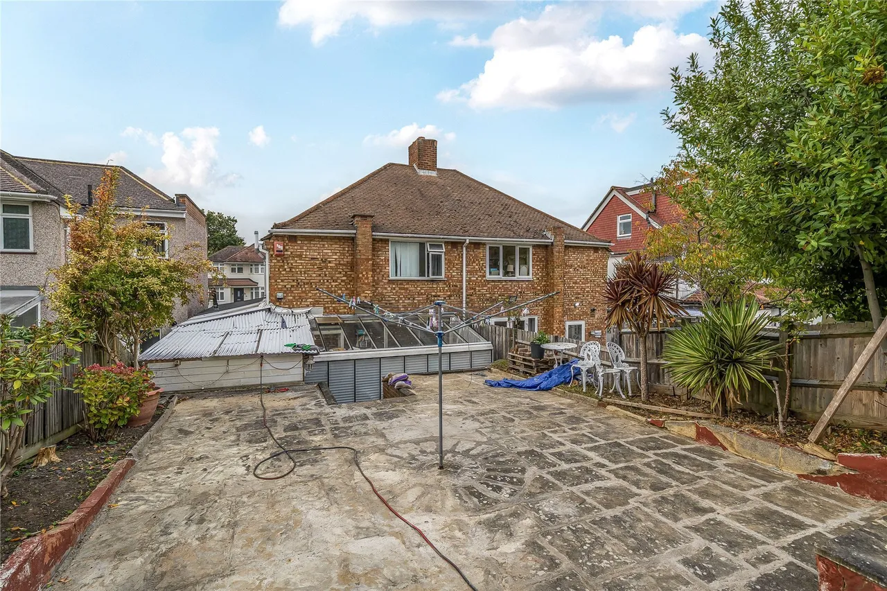 Brownspring Drive, London, SE9, photo 19