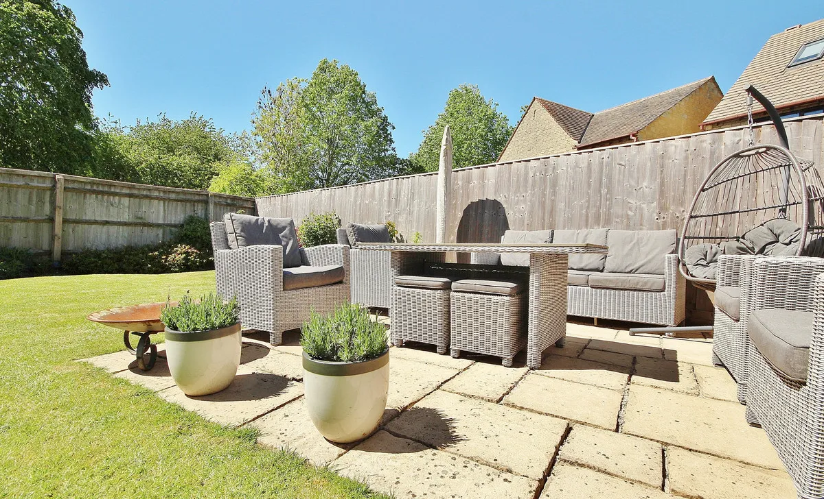 Sherbourne Road, Witney, photo 19