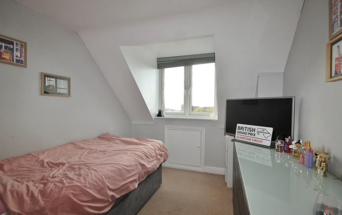 Sherbourne Road, Witney, photo 15