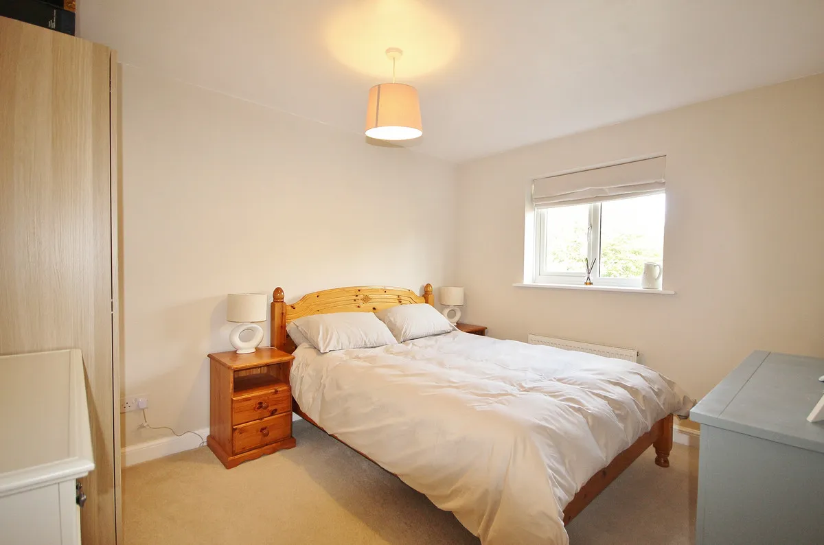 Sherbourne Road, Witney, photo 10
