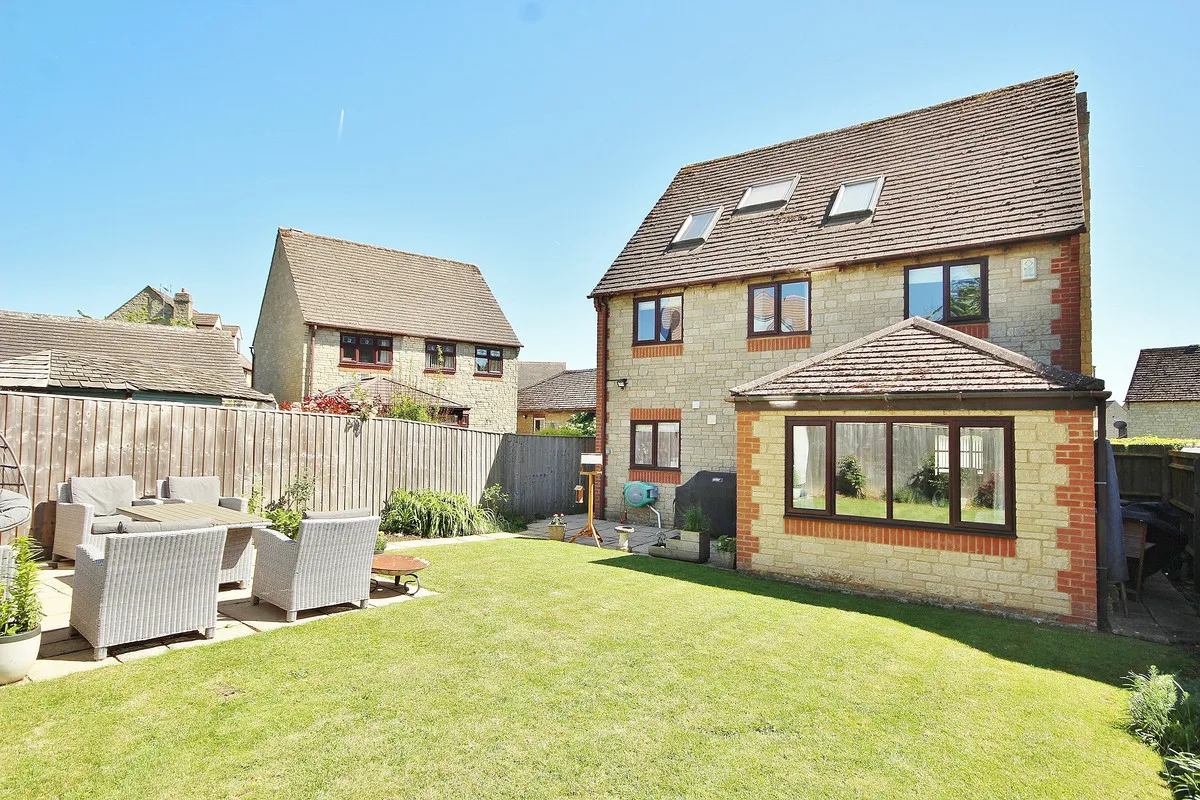Sherbourne Road, Witney, photo 20